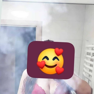 LOLA 💦👄👅